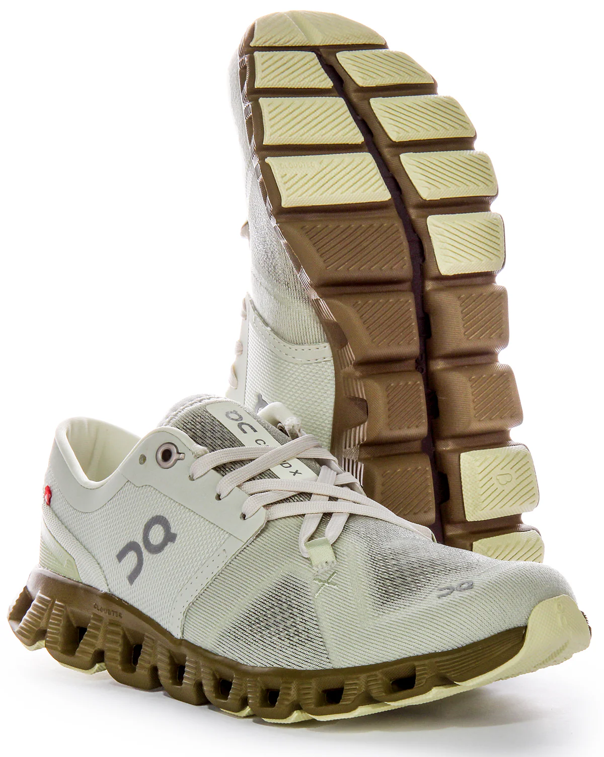 On Running Cloud X 3 In Light Grey For Women - Image 5