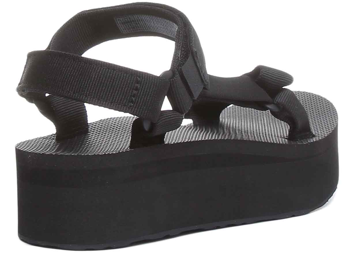Teva Flatform Universal In Black - Image 3