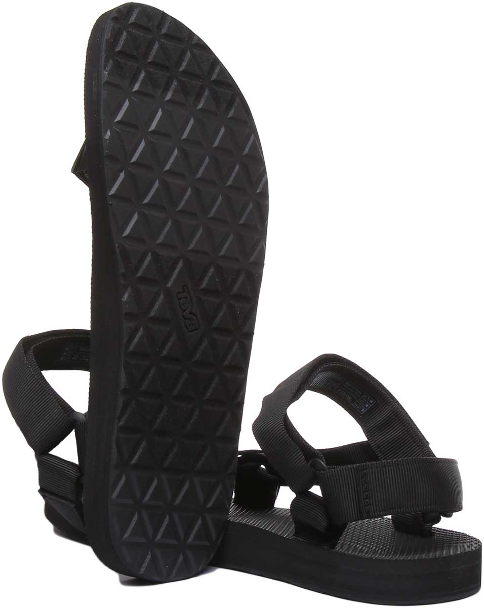 Teva Universal Urban In Black - Image 4