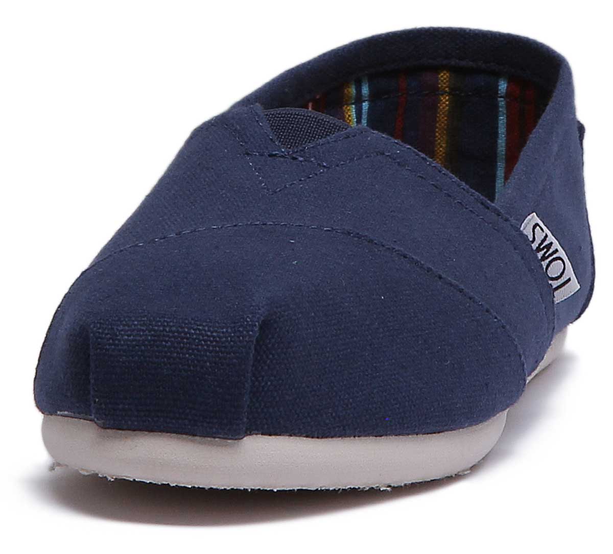 Toms Classic Slip On In Navy - Image 6